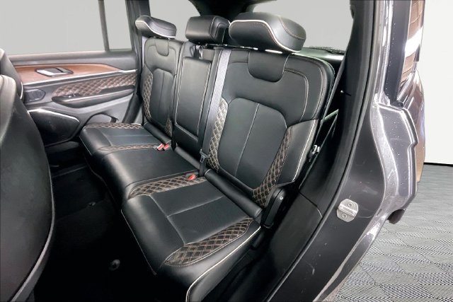 Used 2025 Gray Jeep Summit image 20