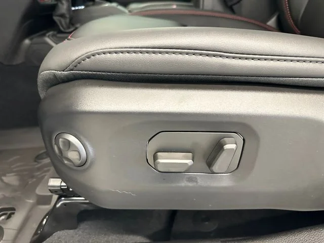 2025 Jeep Wrangler 4-Door Rubicon - Photo 22