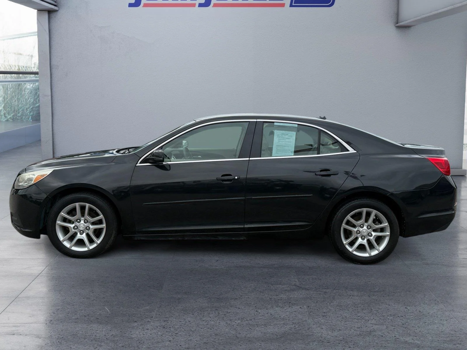 Used 2013 Black Granite Metallic Chevrolet LT image 2