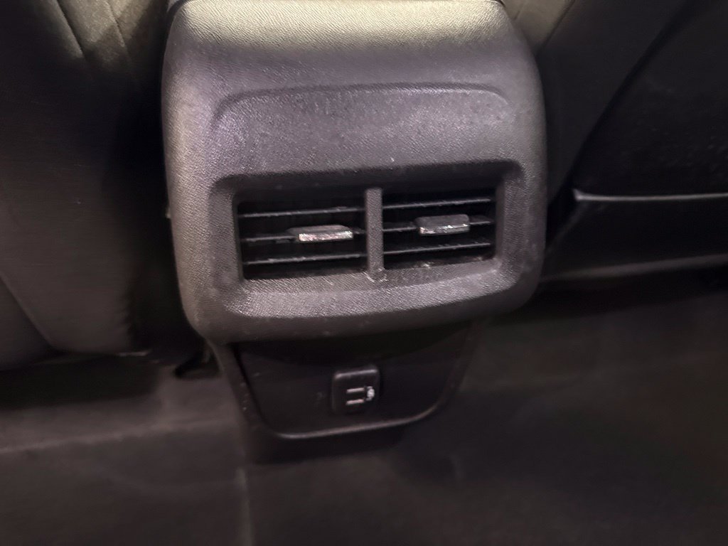 Used 2023 Silver GMC SLE image 18