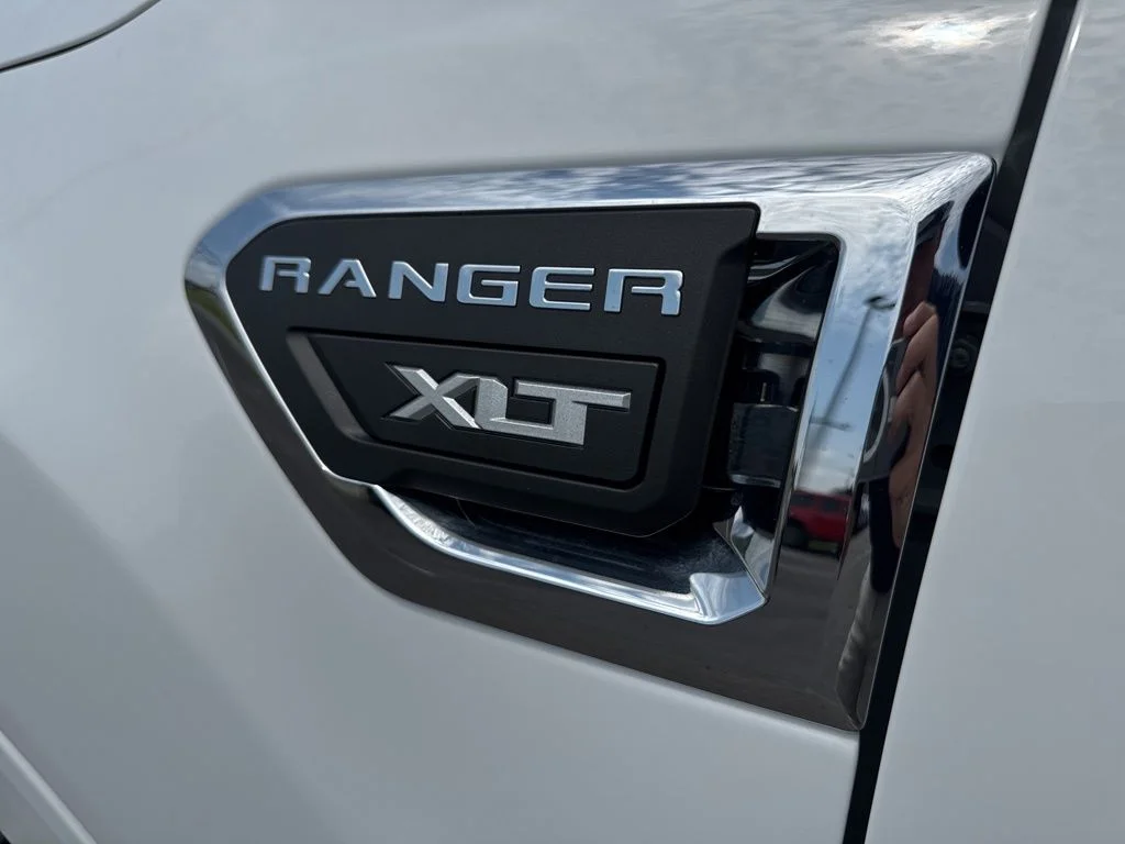 Used 2022 White Ford XLT image 16