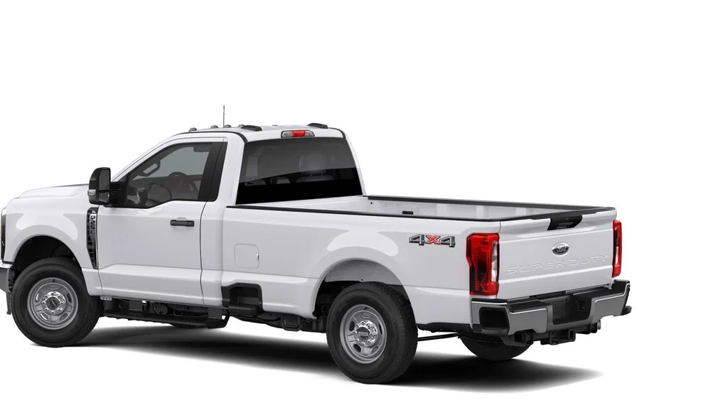 New 2026 OXFORD WHITE Ford XL image 2