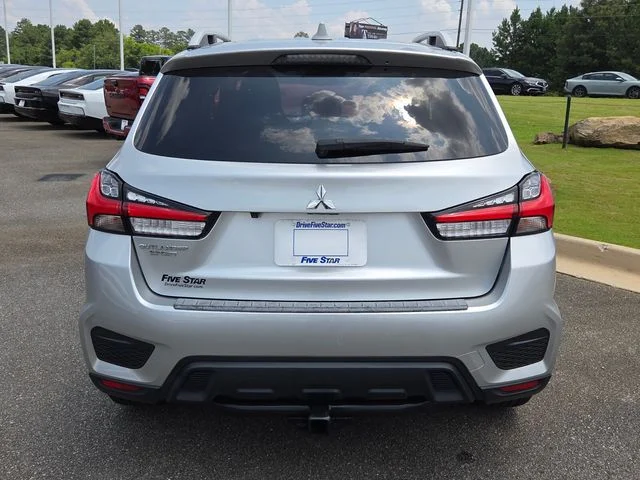 Used 2021  Mitsubishi 2.0 ES image 11