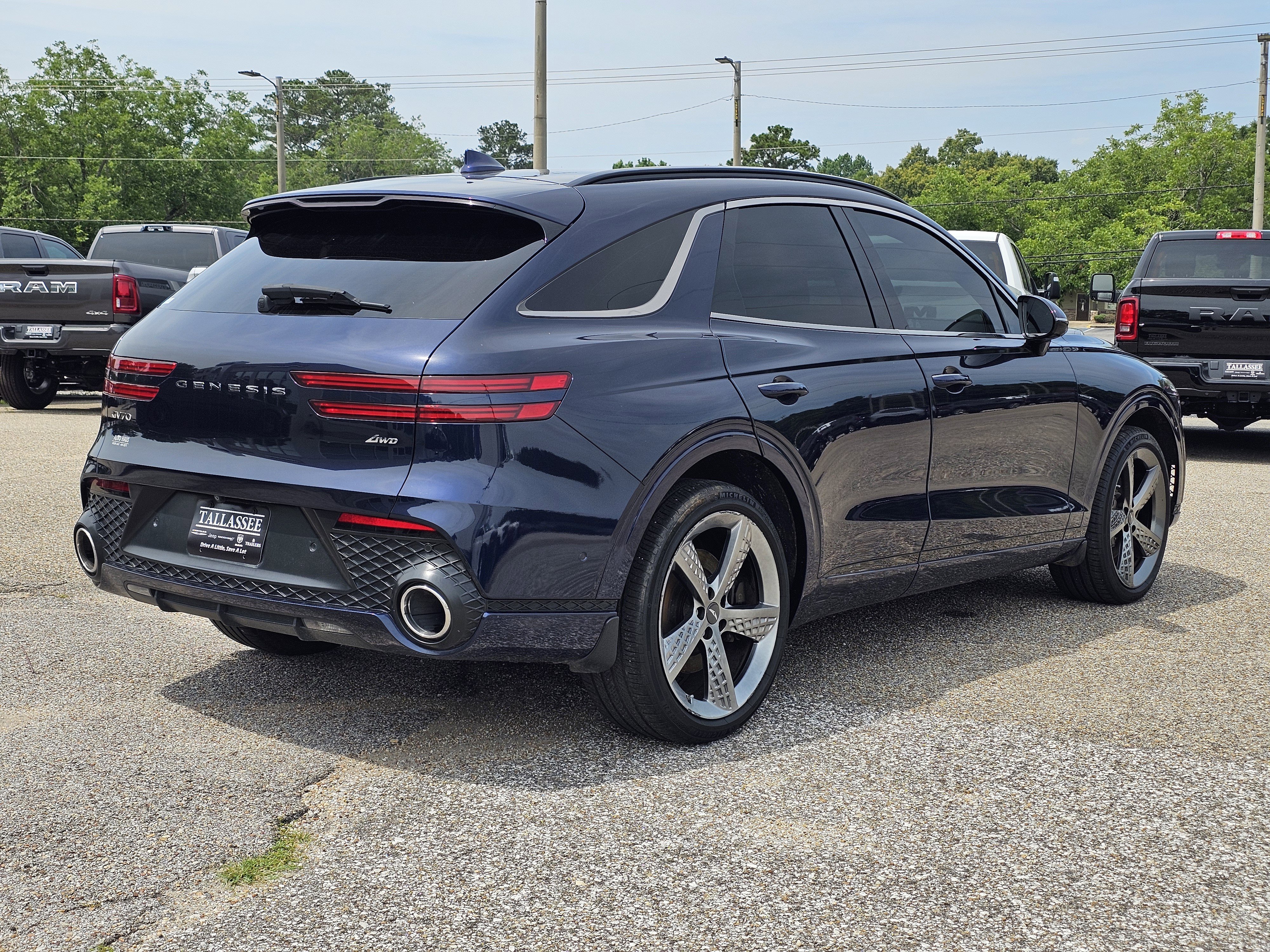2023 GENESIS GV70 Standard - Photo 8