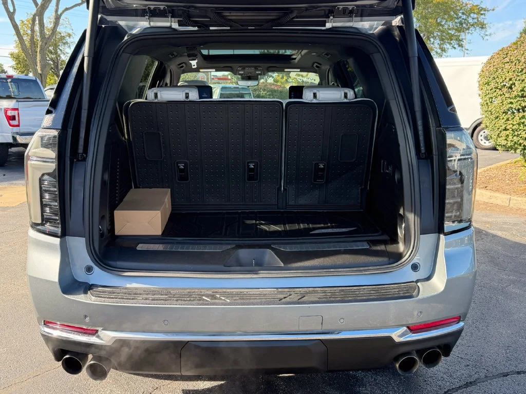 2025 Chevrolet Tahoe Premier - Photo 9
