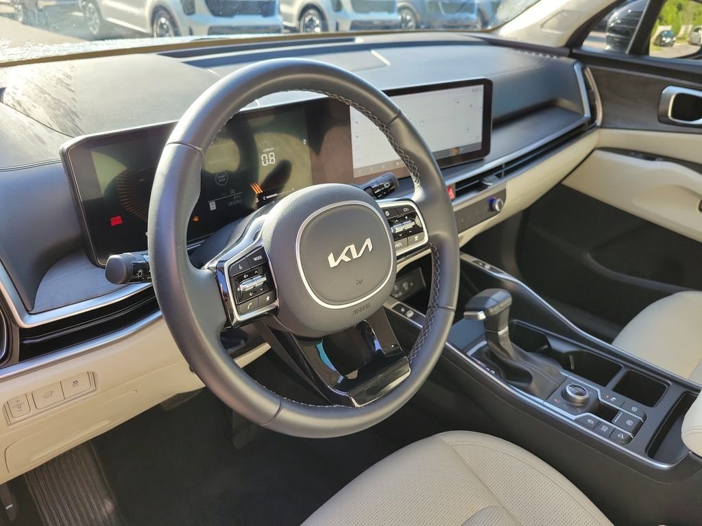 Certified Used 2025 Midnight Lake Blue Kia X-Line EX image 23
