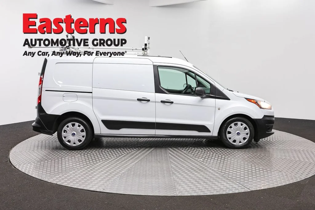 Used 2020 White Ford XL image 4