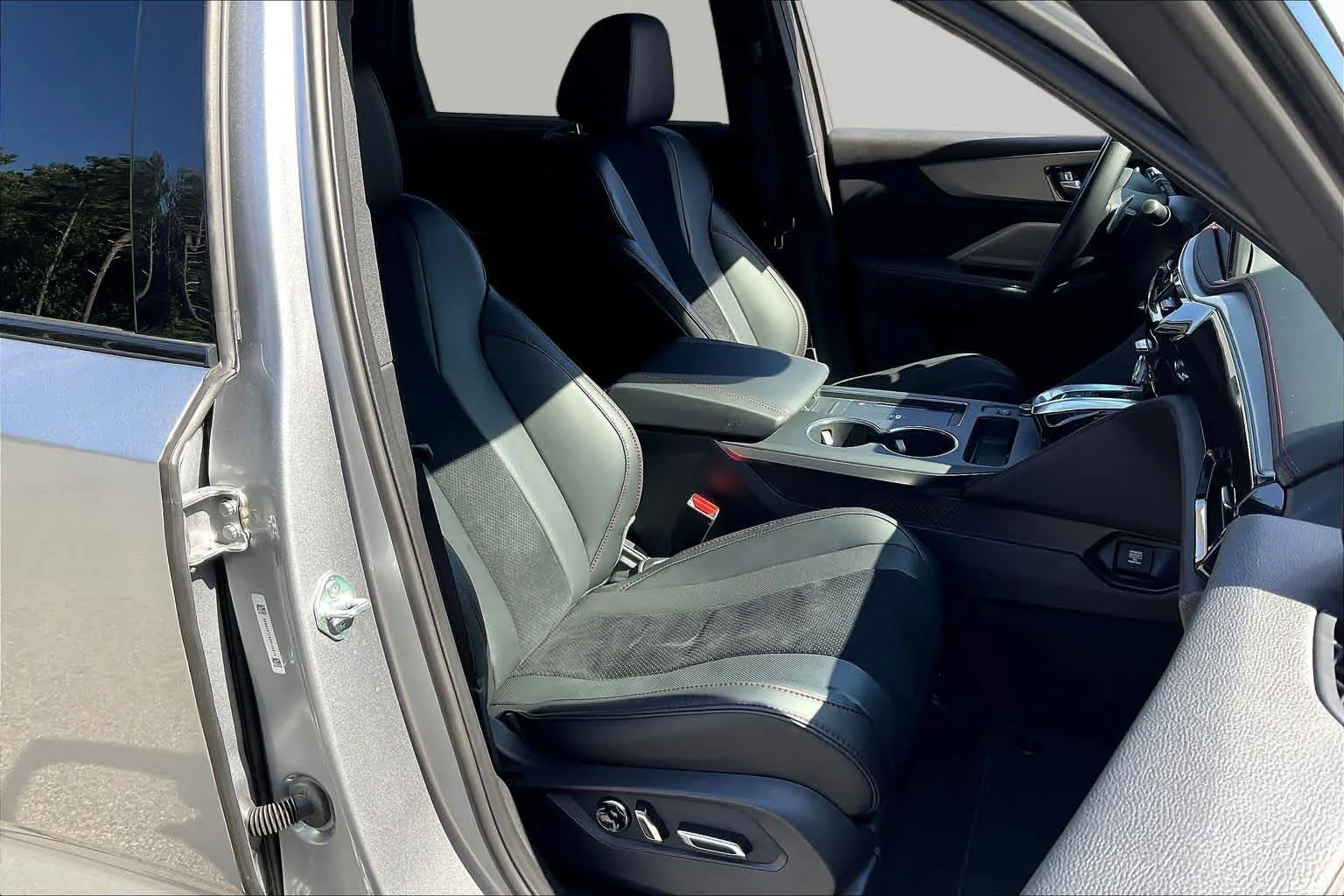 2026 Acura MDX A-Spec Package - Photo 18