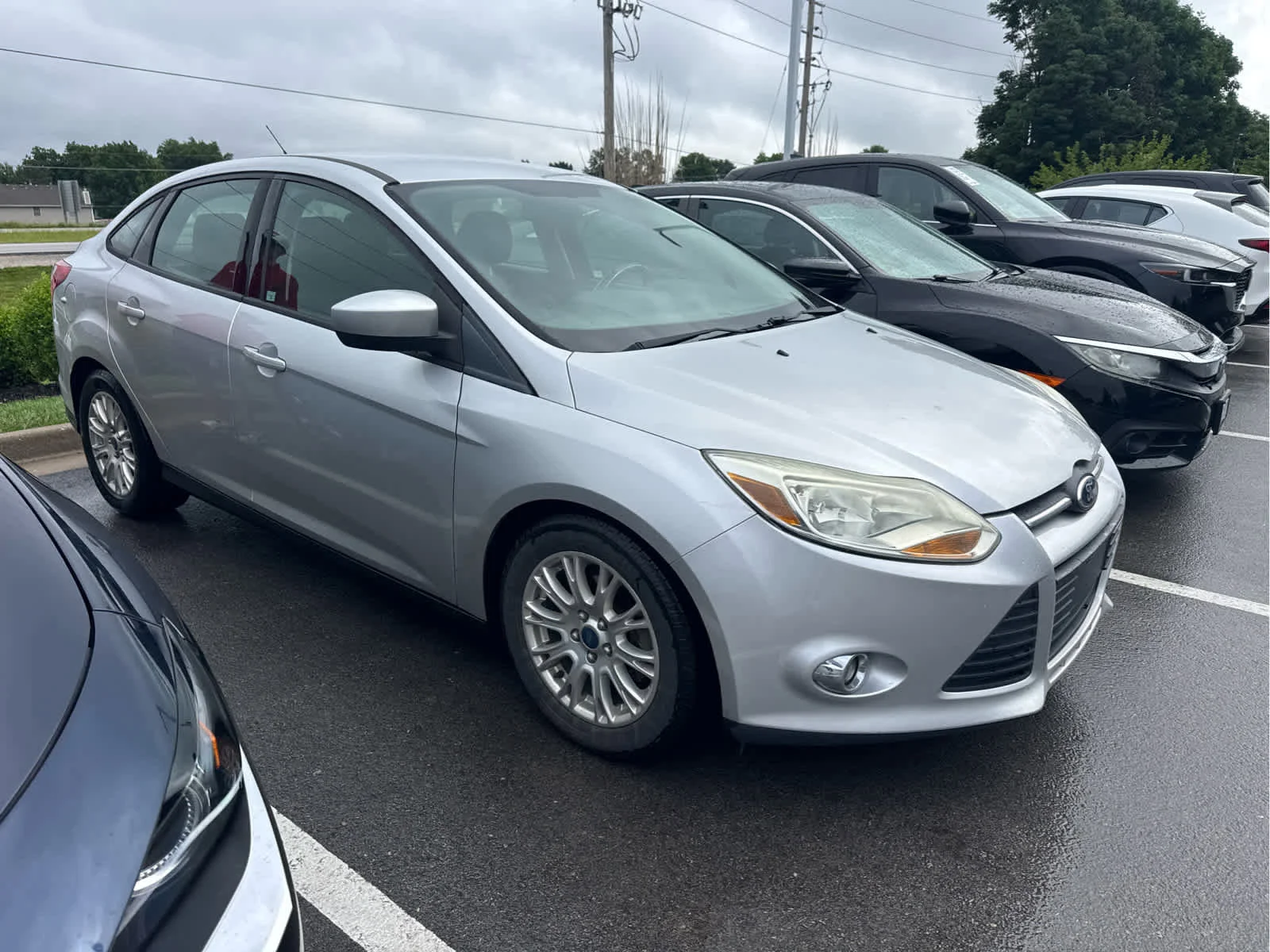 2012 Ford Focus Sedan SE's photo