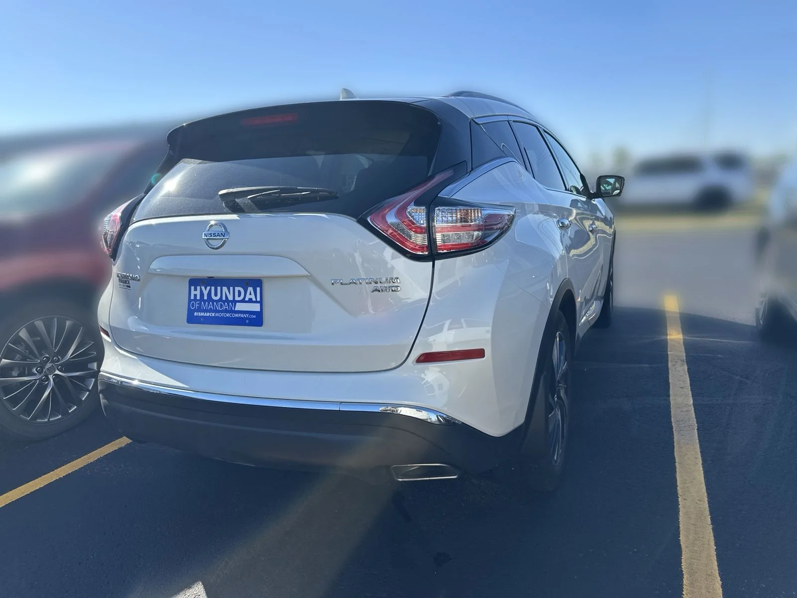 Used 2017 White Nissan Platinum image 3