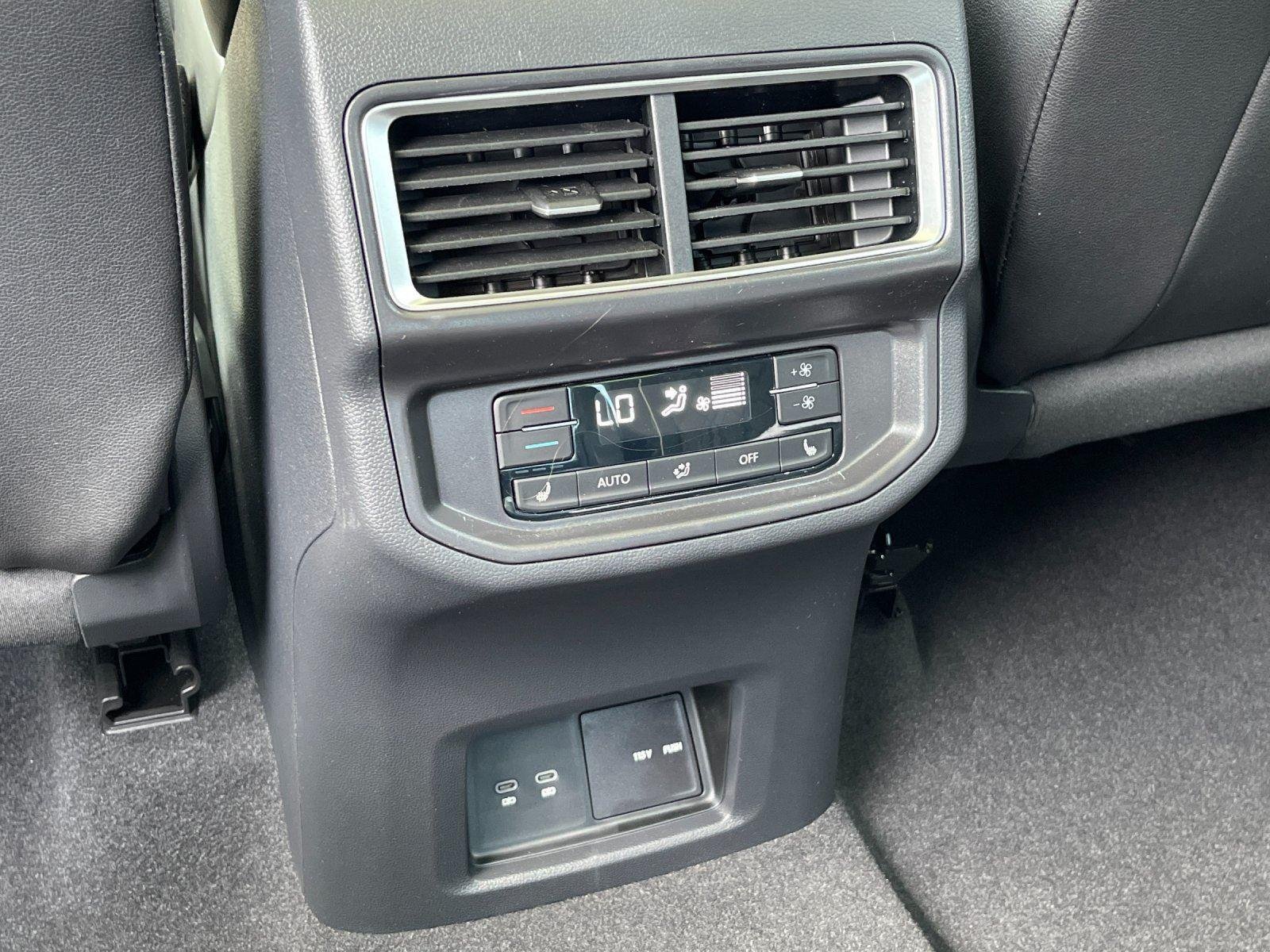 New 2026 Avocado Green Pearl Volkswagen 2.0T SEL Premium R-Line image 34