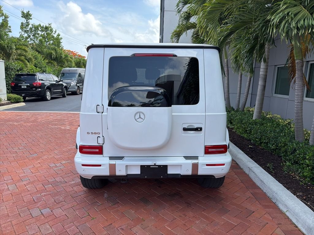 Used 2025 White Mercedes-Benz G 580 image 5