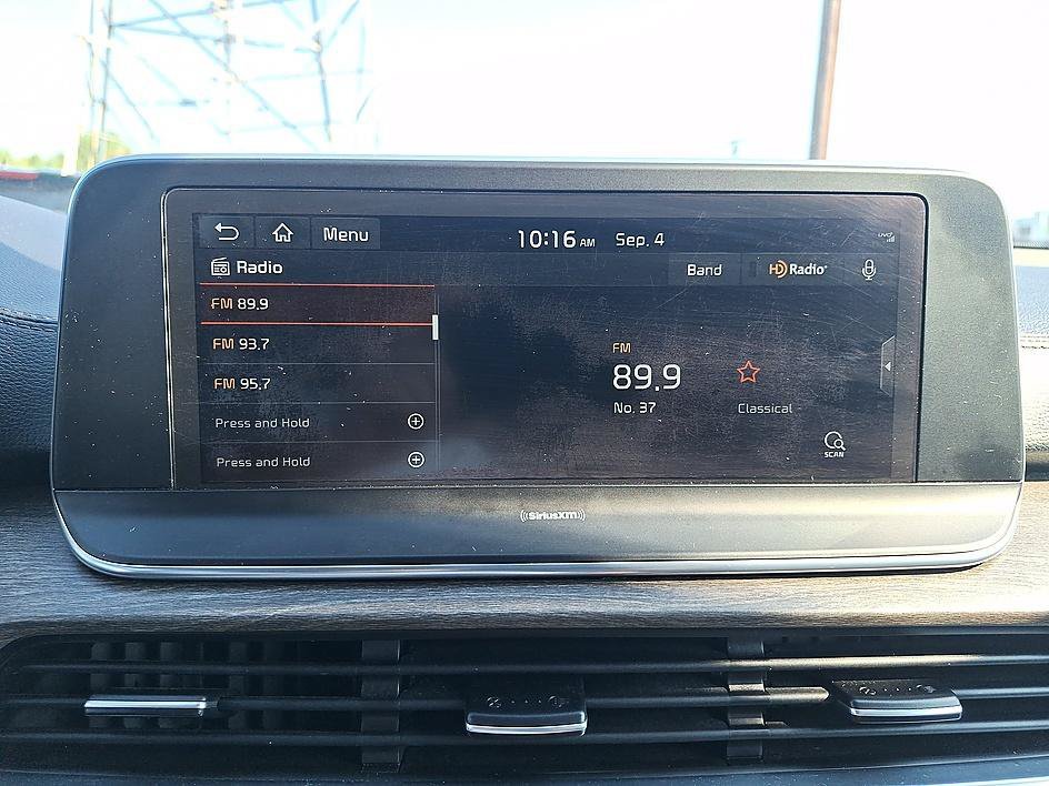 Used 2020 Snow White Pearl Kia EX image 17