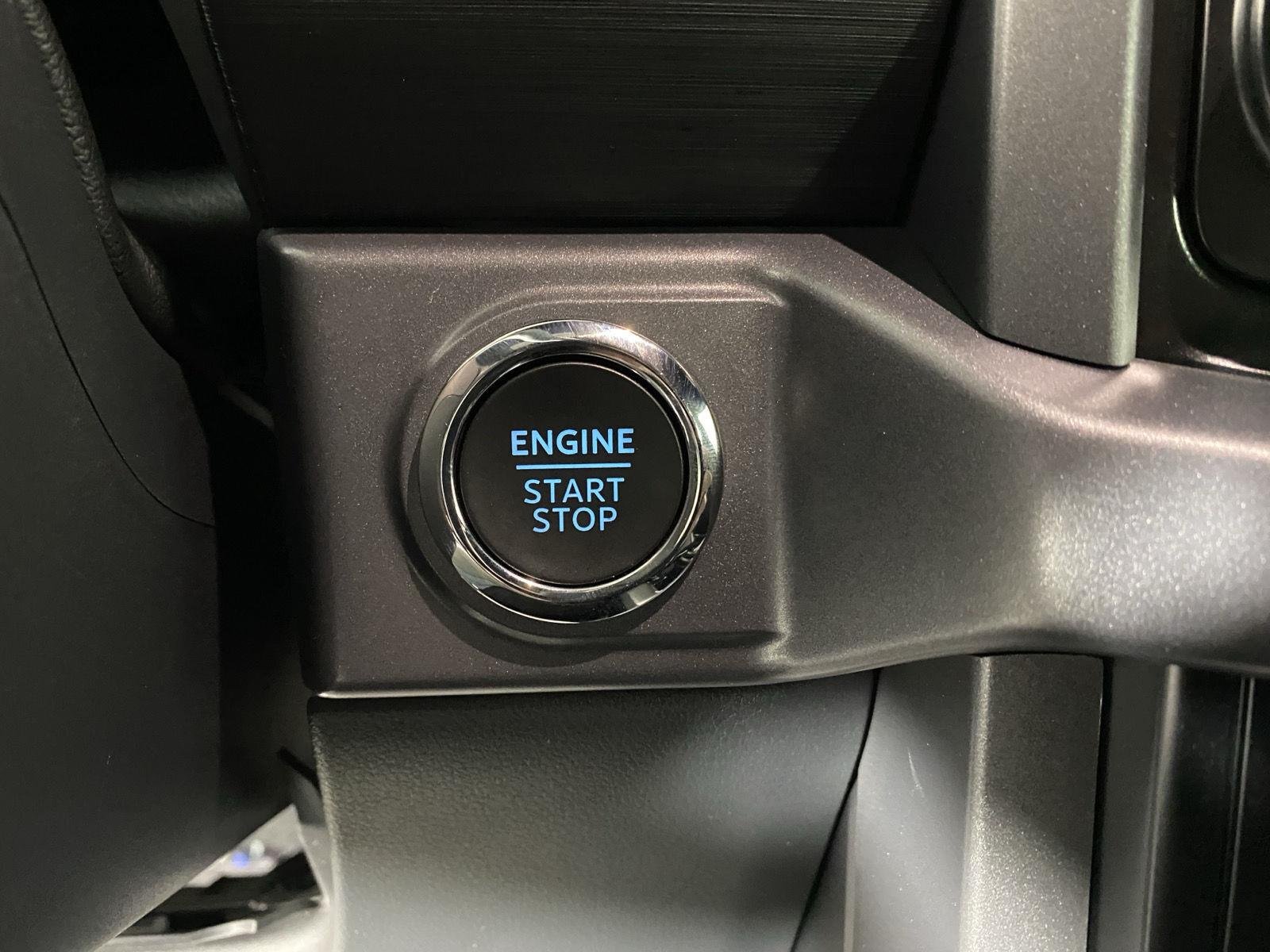 Used 2026 Antimatter Blue Metallic Ford XLT image 17