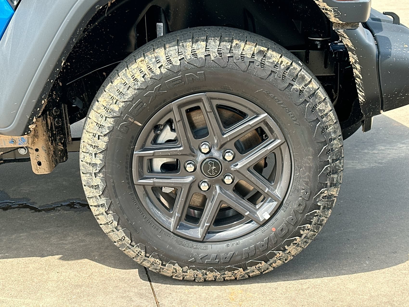 New 2024 Hydro Blue Pearlcoat Jeep Sport S image 10