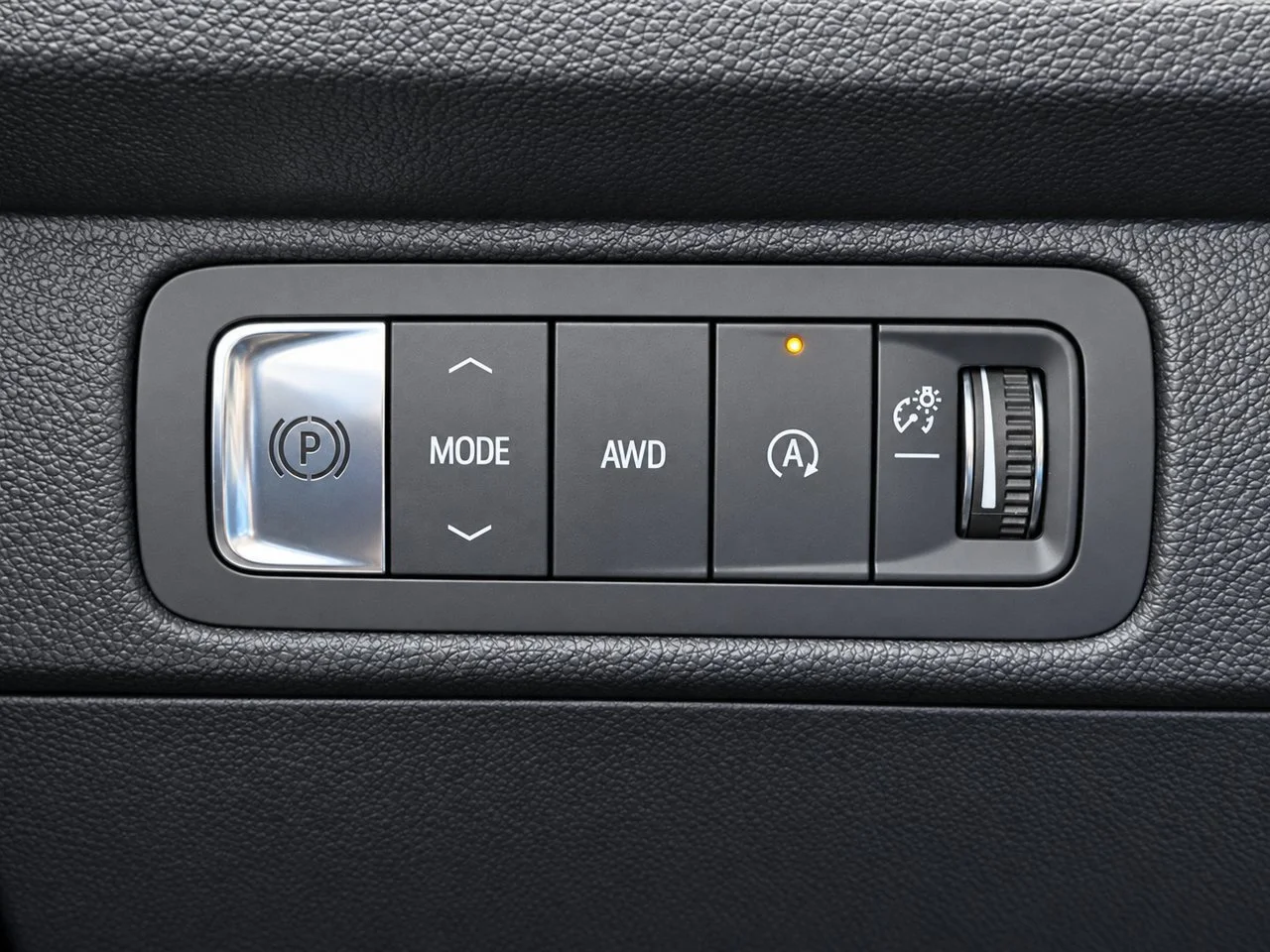 Used 2025 Mosaic Black Chevrolet LT image 21