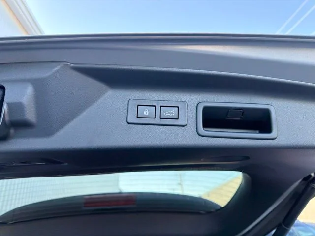 New 2026 RIVER ROCK PEARL Subaru Premium image 21