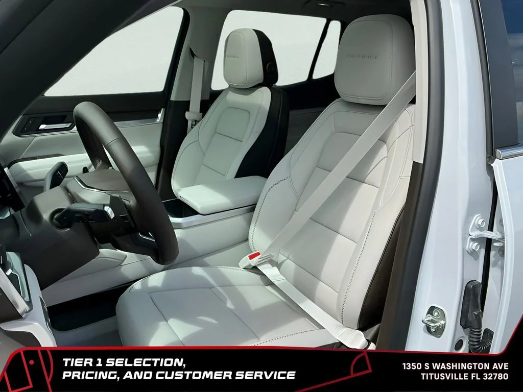 New 2026 Glacier White Tricoat GMC Denali image 31