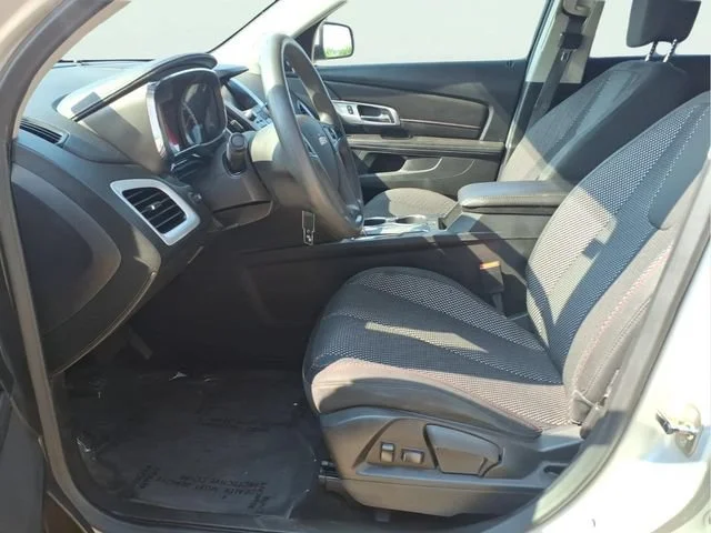 Used 2017 QUICKSILVER METALLIC GMC SLE image 16