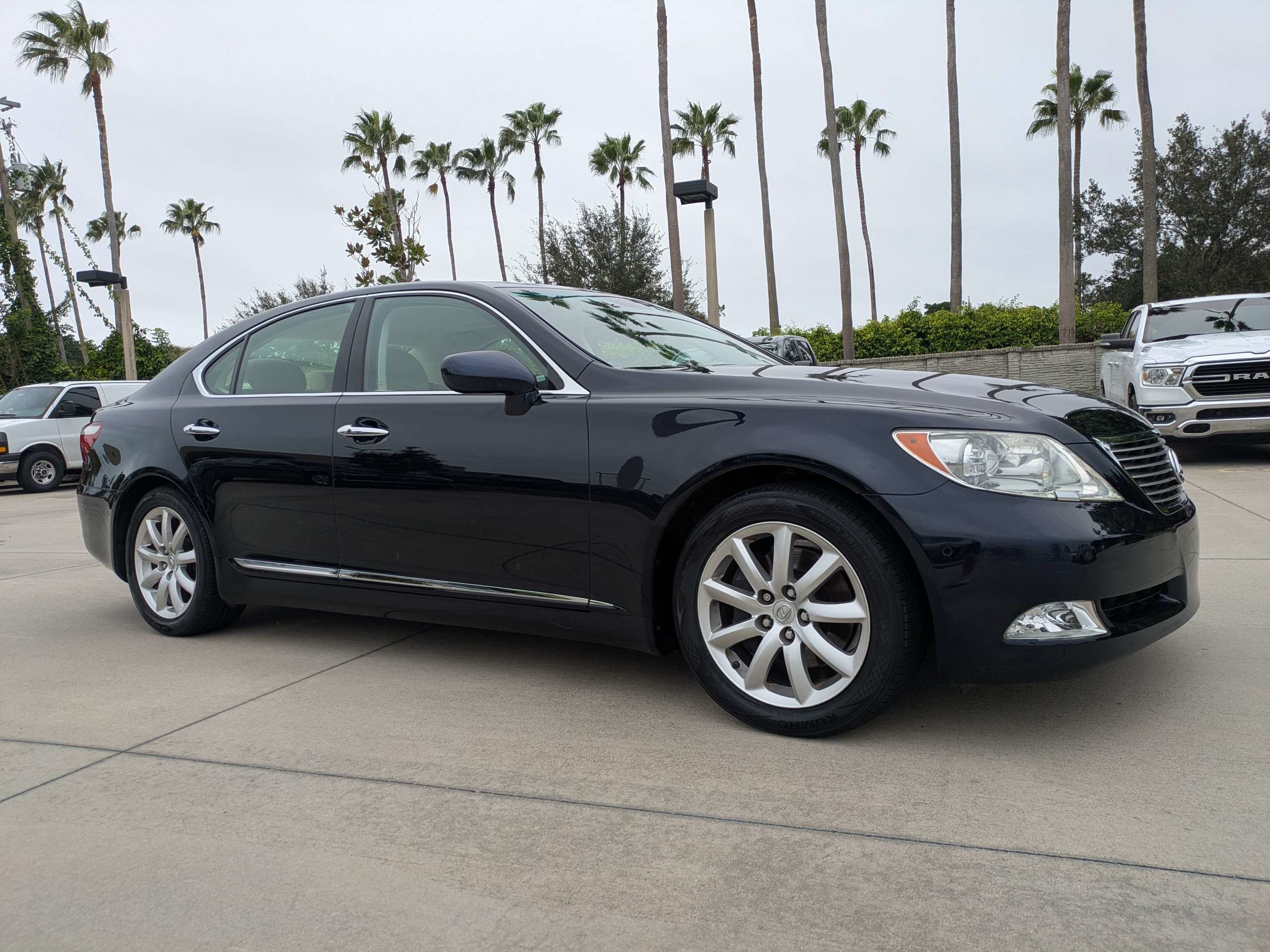 2008 Lexus LS 460