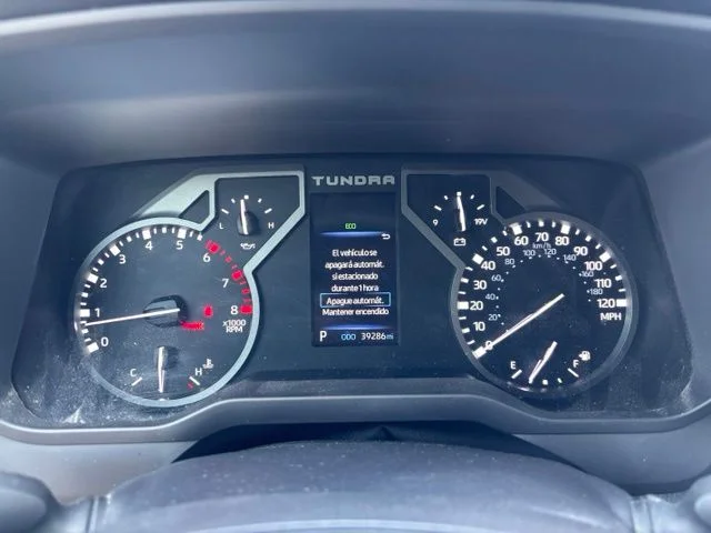 Used 2025 White Toyota SR5 image 11