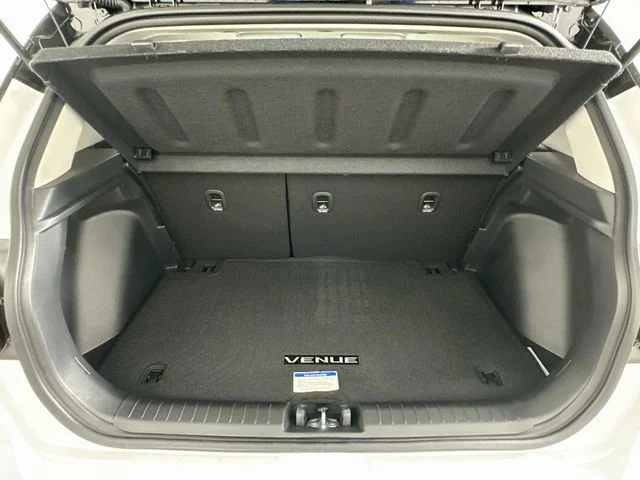 New 2026 Hyundai VENUE SEL