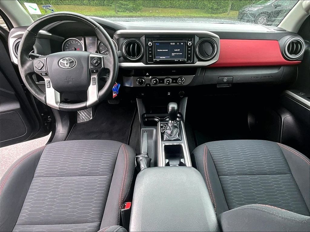 Used 2019 Black Toyota SR5 image 21