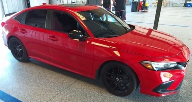 Used 2022 Red Honda Si image 1