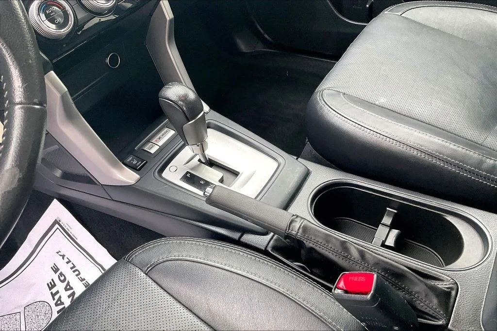 Used 2017 Black Subaru 2.5i Limited image 19
