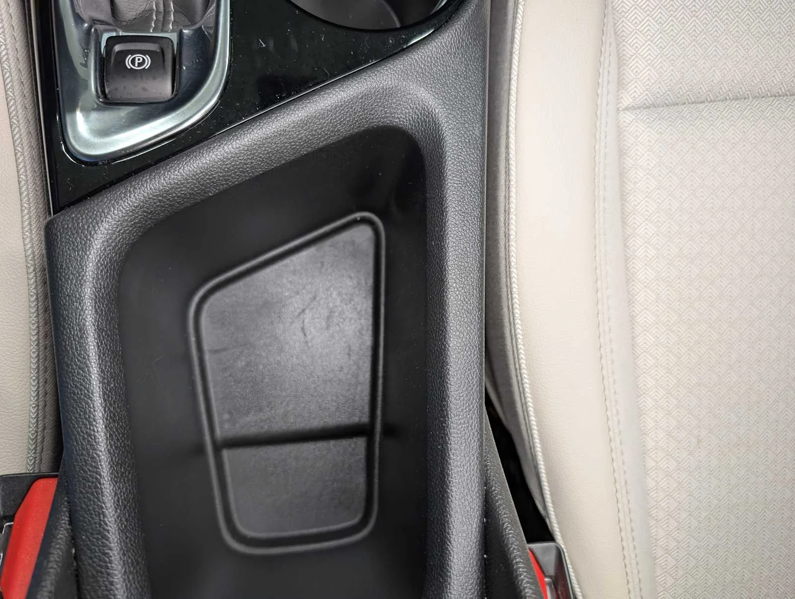 Used 2023 Summit White Buick Preferred image 26