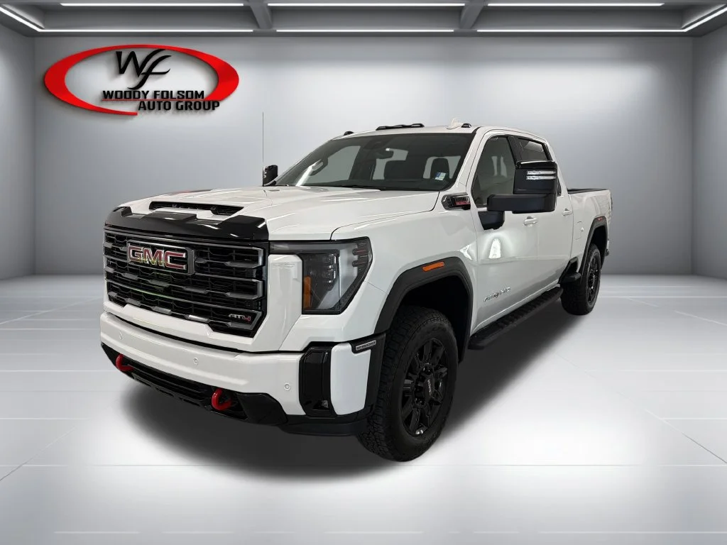 New 2026 Summit White GMC AT4 image 3