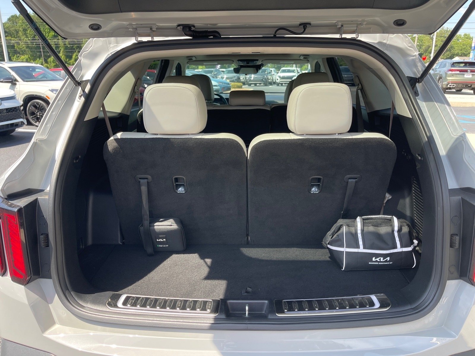 Used 2024 Silver Kia S image 15
