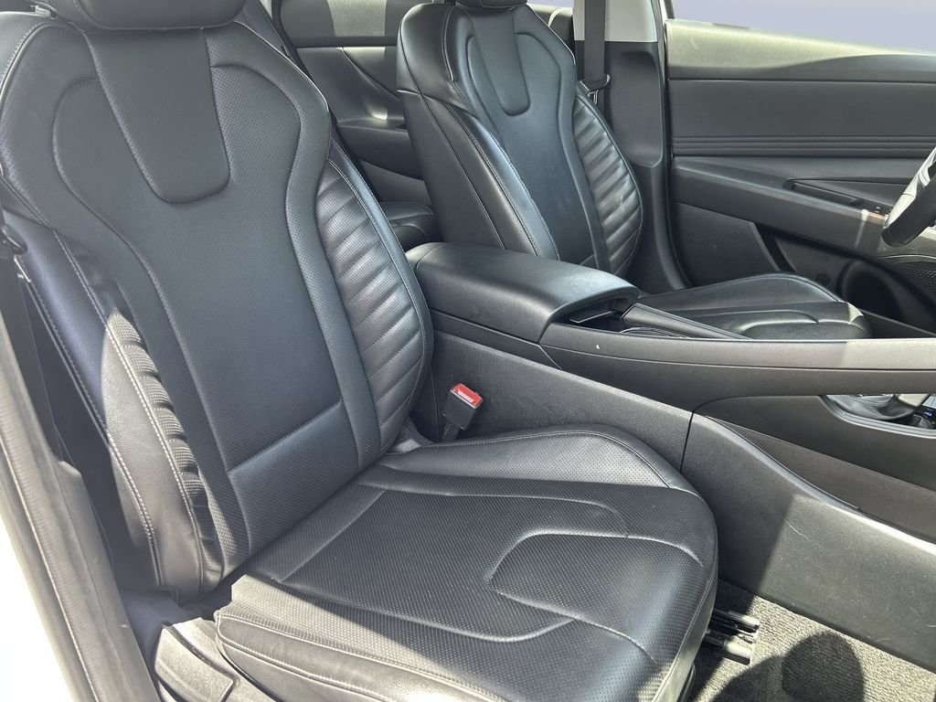2024 Hyundai Elantra Limited - Photo 24