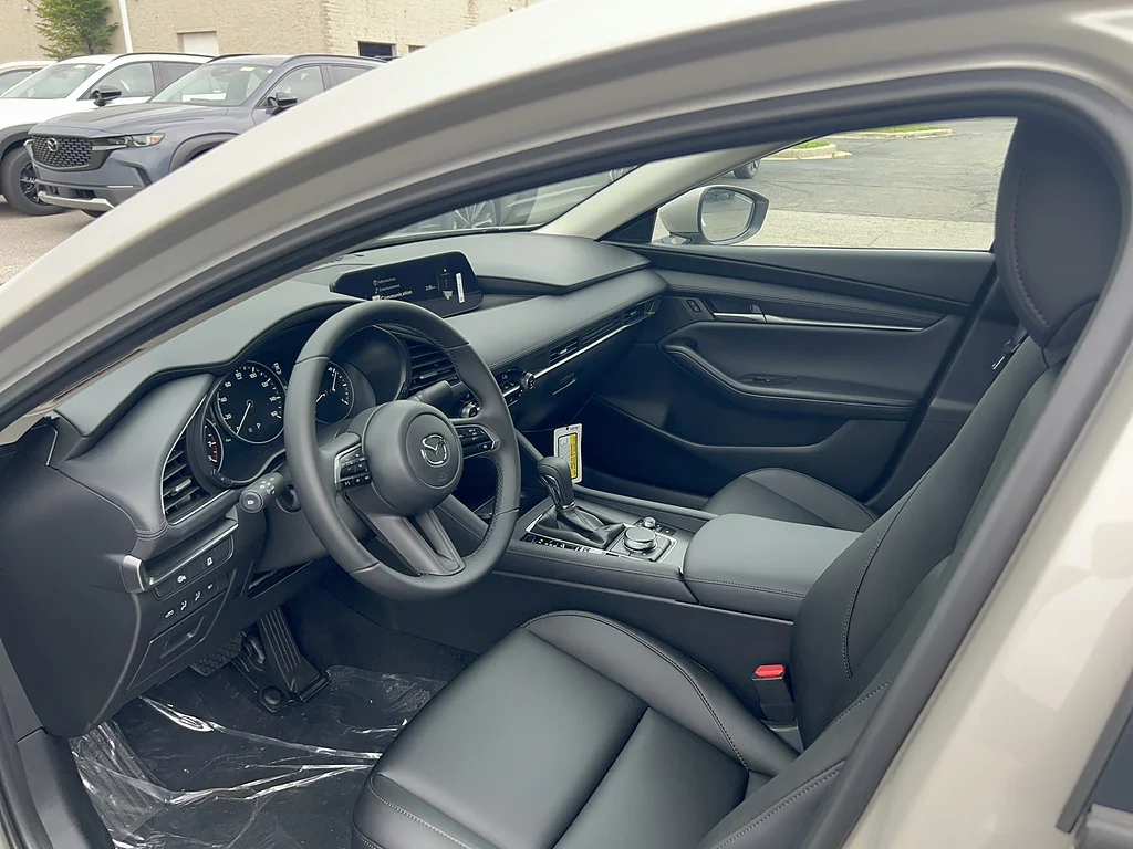 New 2026 Platinum Quartz Metallic Mazda 2.5 S Preferred image 9