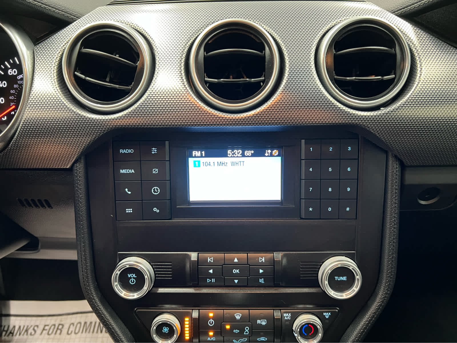 Used 2021 Oxford White Ford GT image 26
