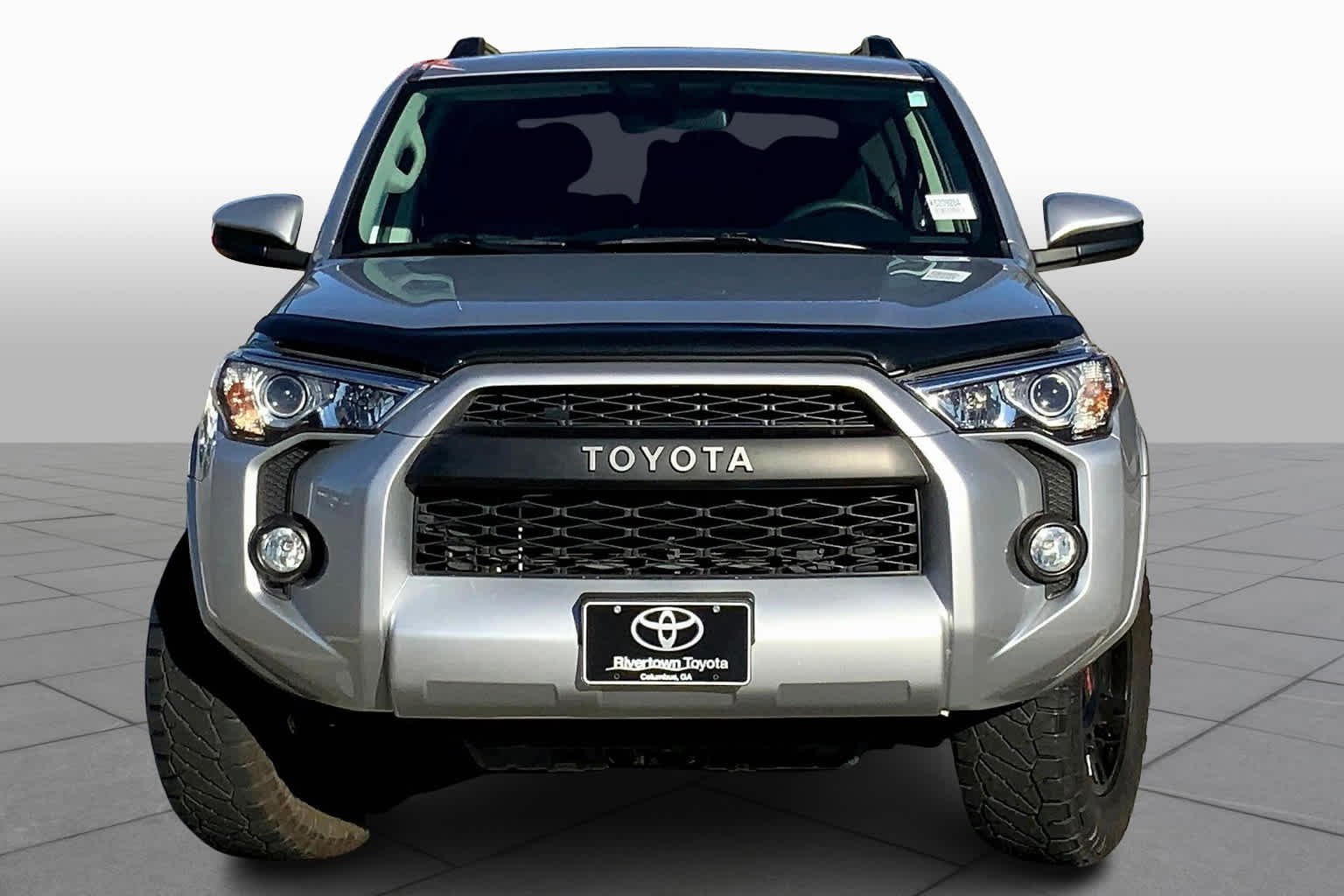 Used 2019 Classic Silver Metallic Toyota SR5 image 3