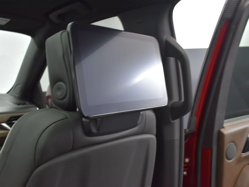 Used 2025 Volcanic Red GMC Denali Ultimate image 29