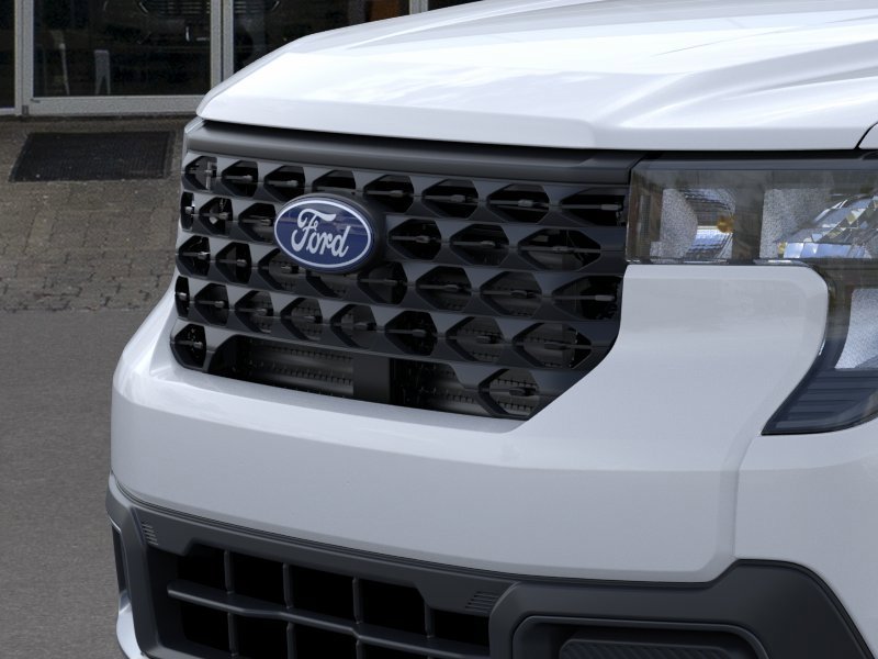 New 2026 Oxford White Ford XLT image 18
