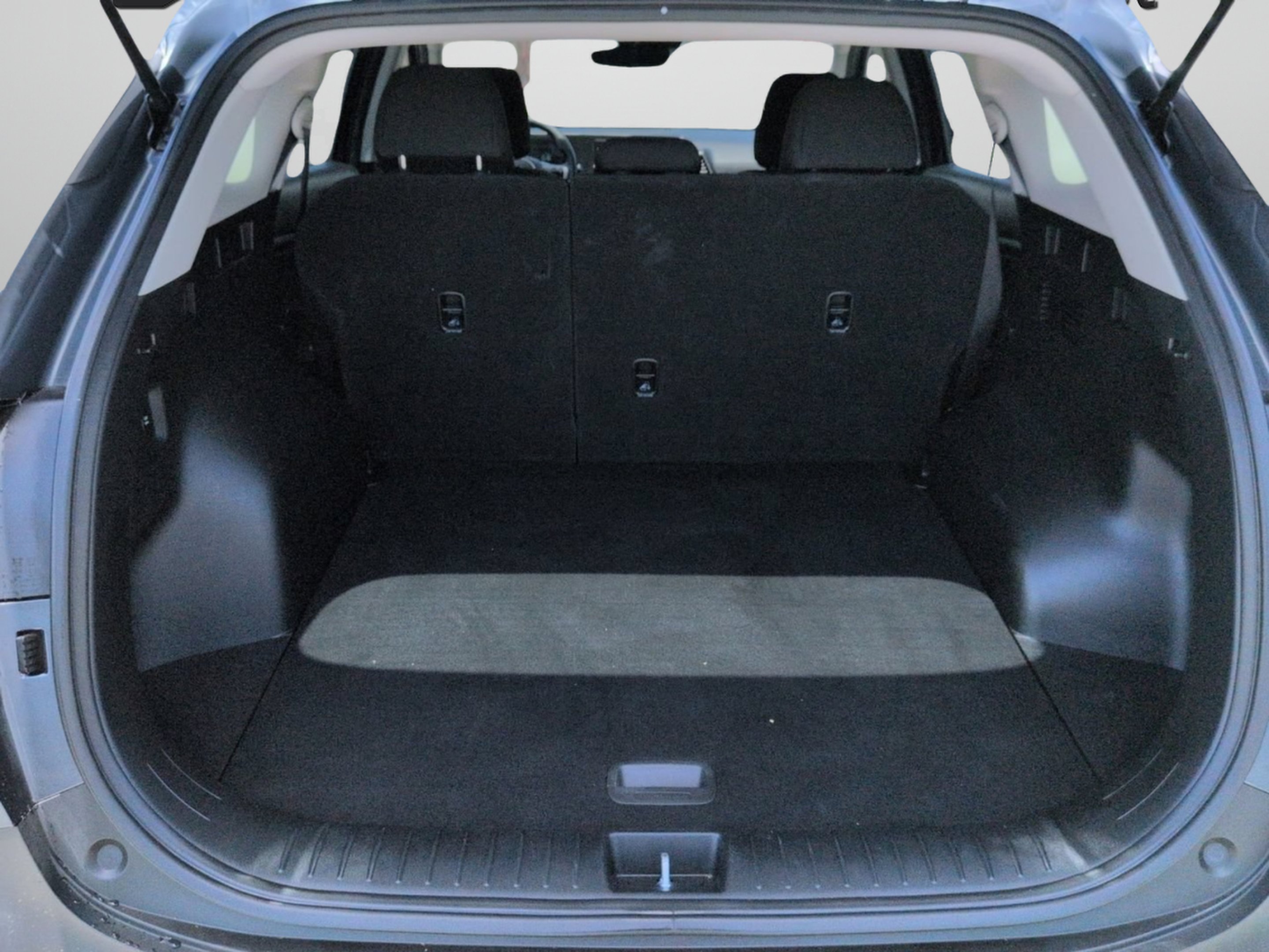 Used 2023 Gravity Gray Kia LX image 17