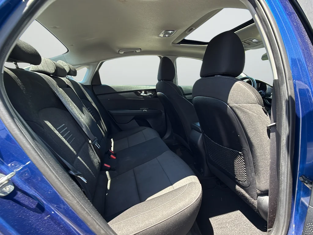 Certified Used 2019 Blue Kia S image 10