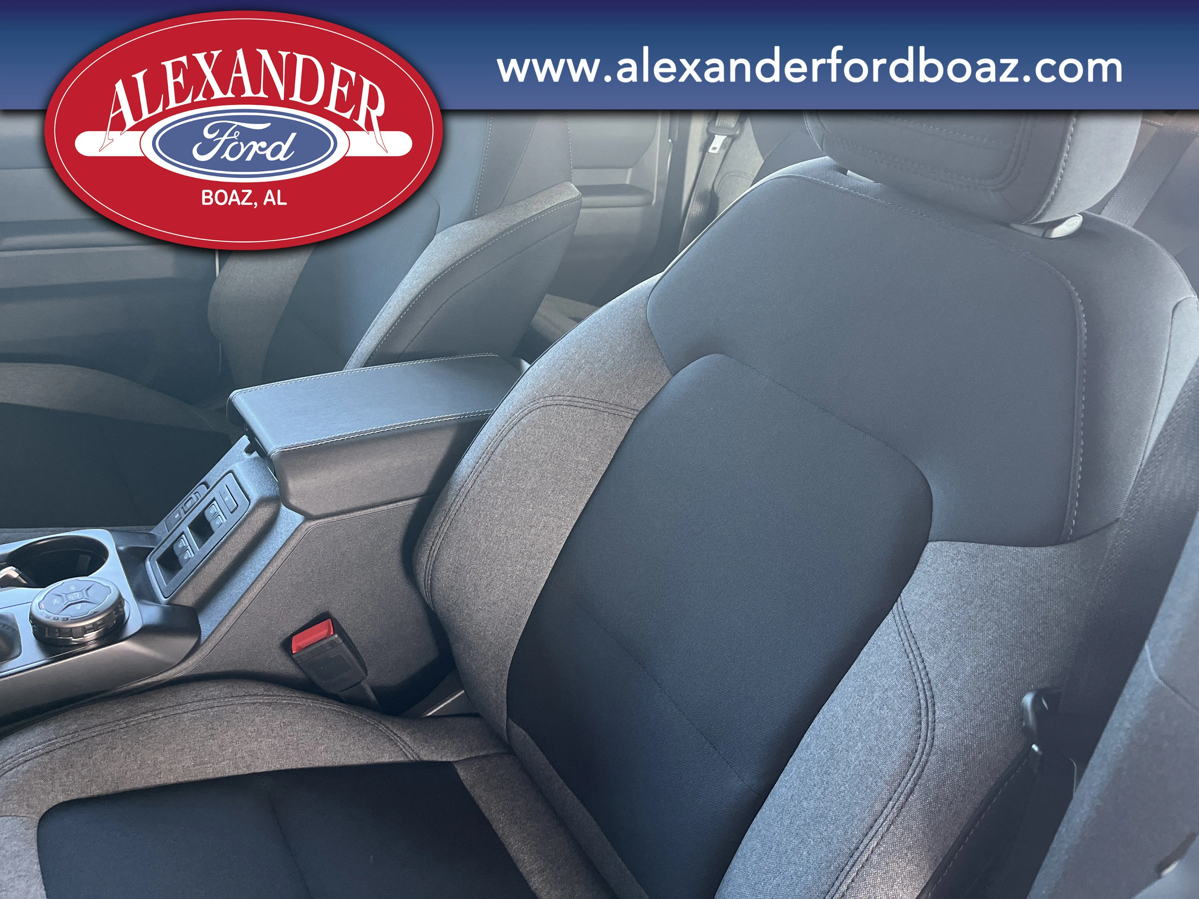 New 2025 Oxford White Ford Base image 10