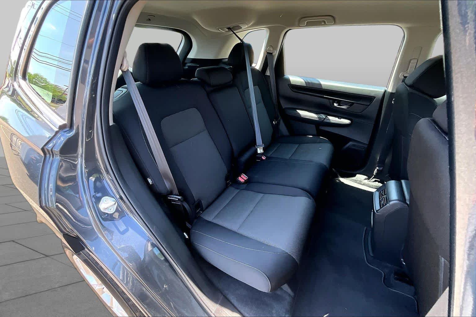 2024 Honda CR-V LX - Photo 19