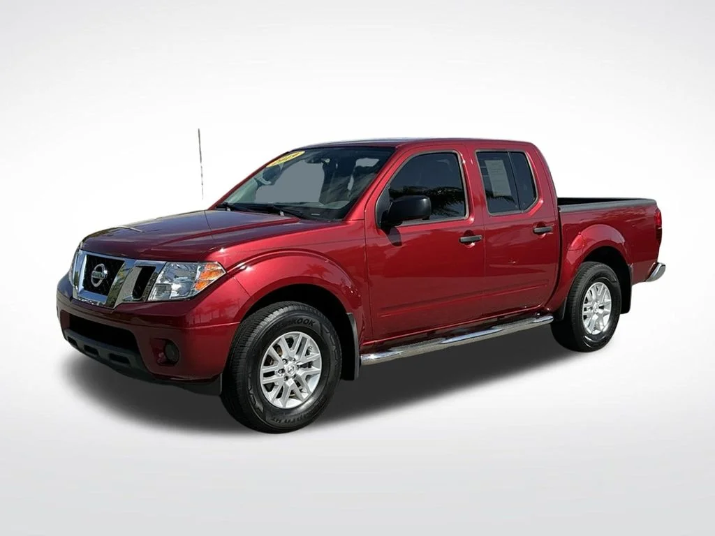 Used 2019 Red Nissan SV image 2