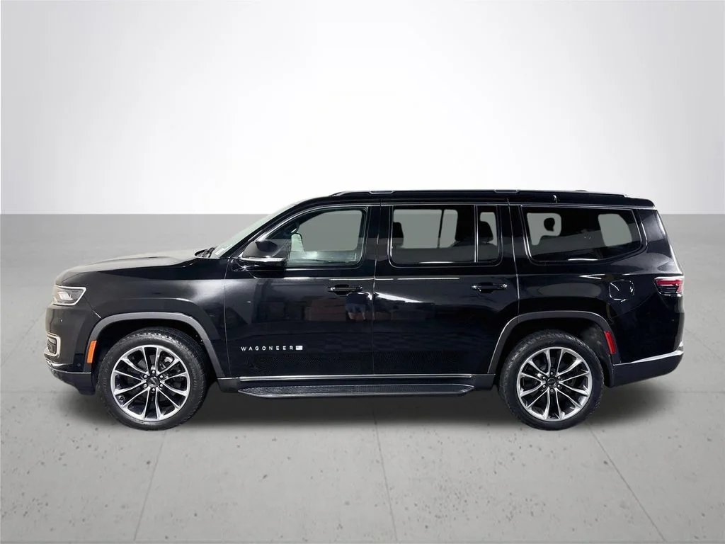 Used 2022 Black Jeep Series II image 9
