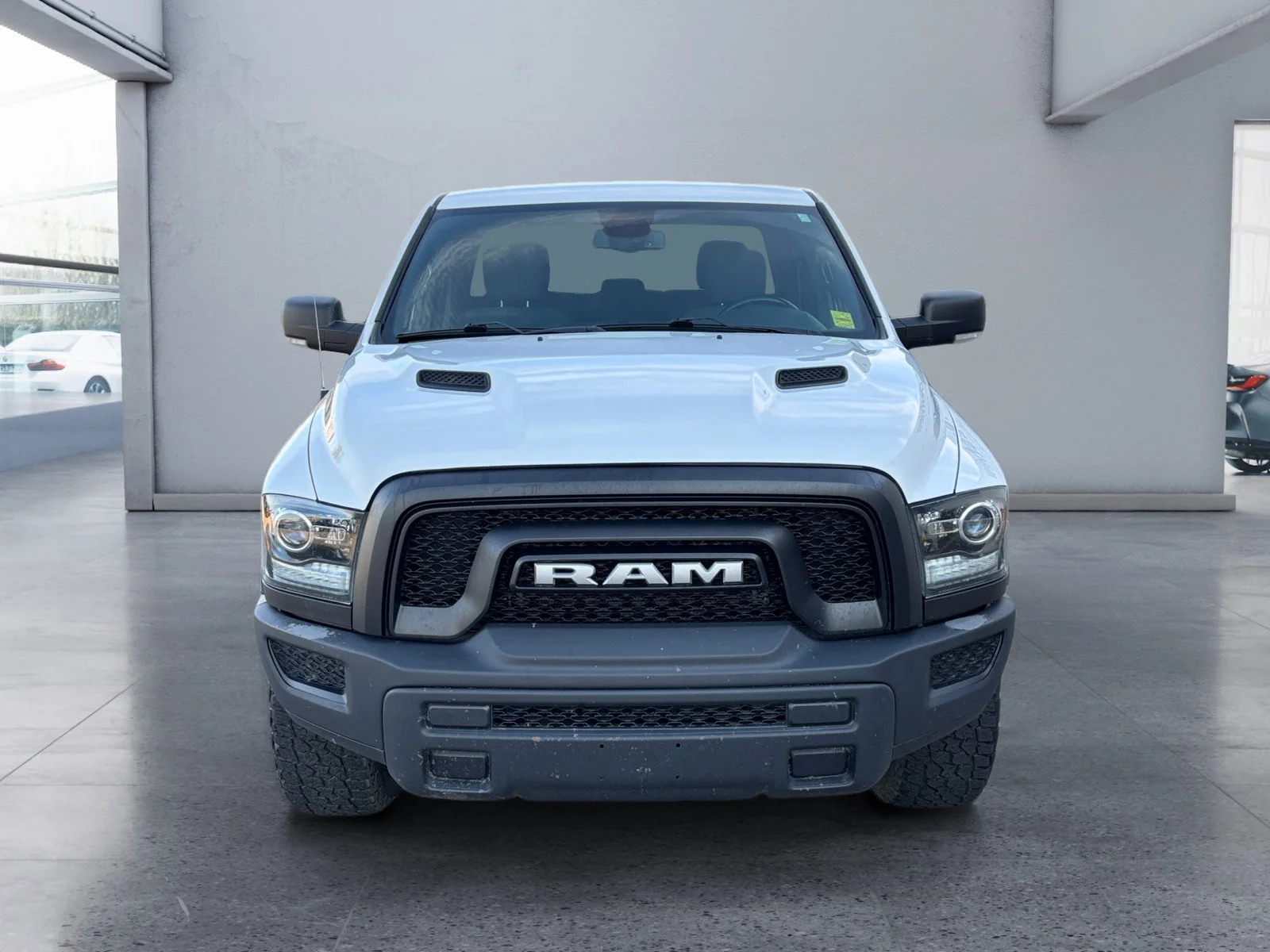 Used 2022 White Ram Warlock image 8