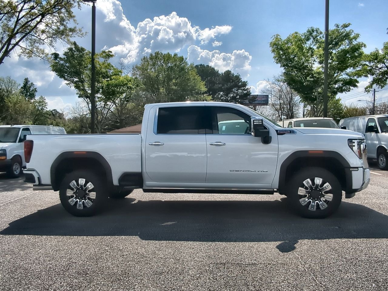 New 2026 Summit White GMC Denali image 9