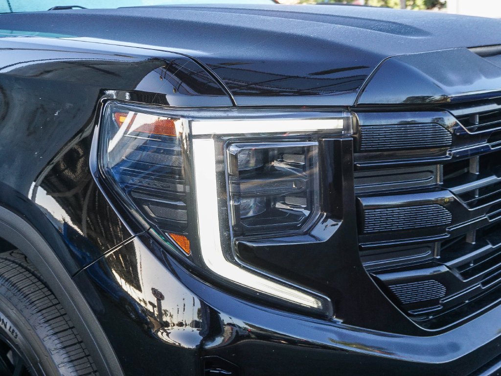 Used 2023 Black GMC Elevation image 11
