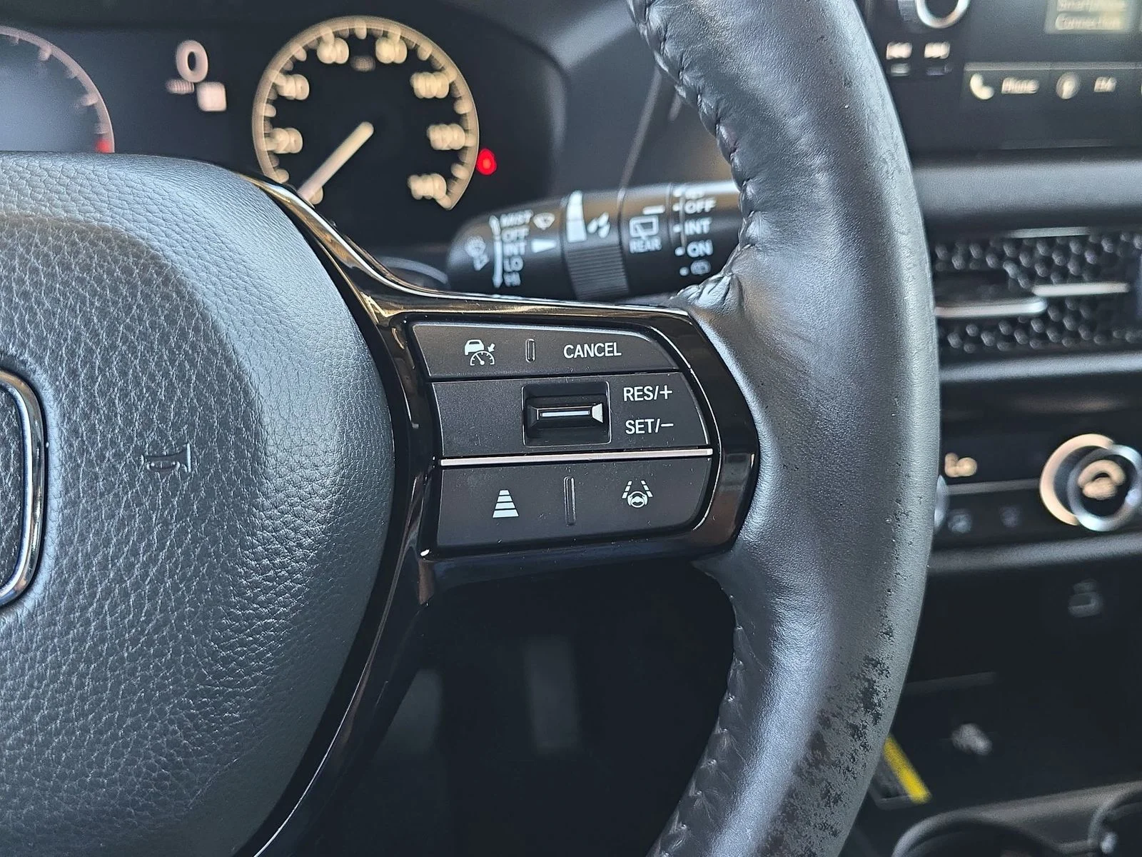 2024 Honda HR-V EX-L - Photo 17