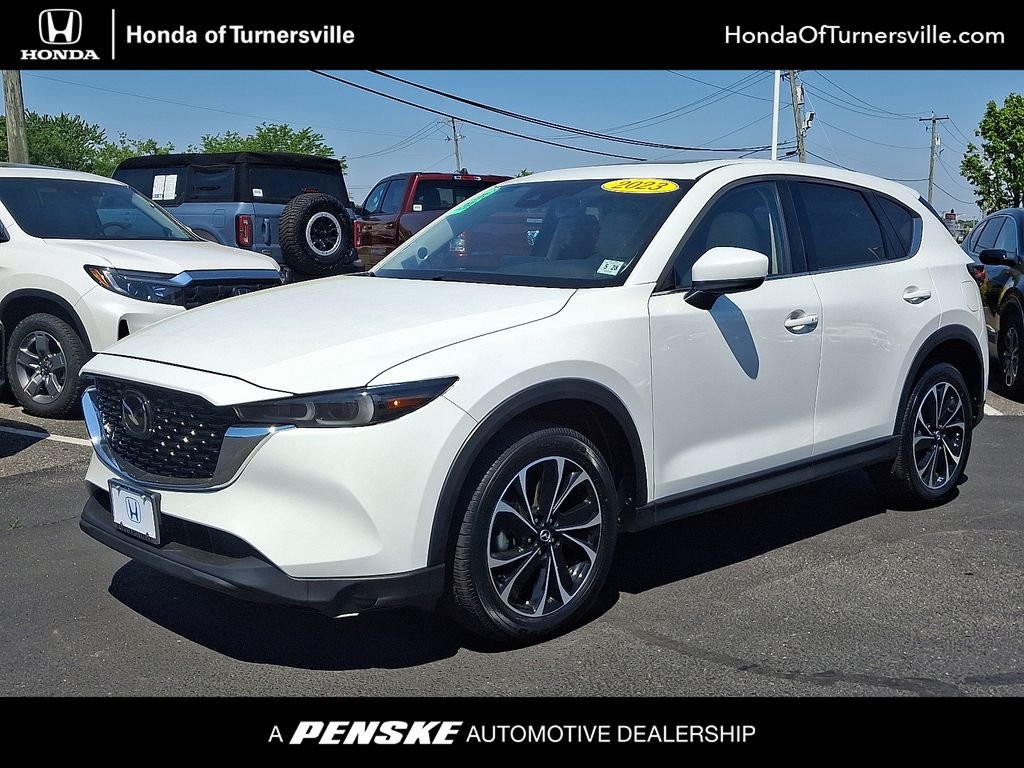 2023 Mazda CX-5 S Premium package Auto AWD's photo