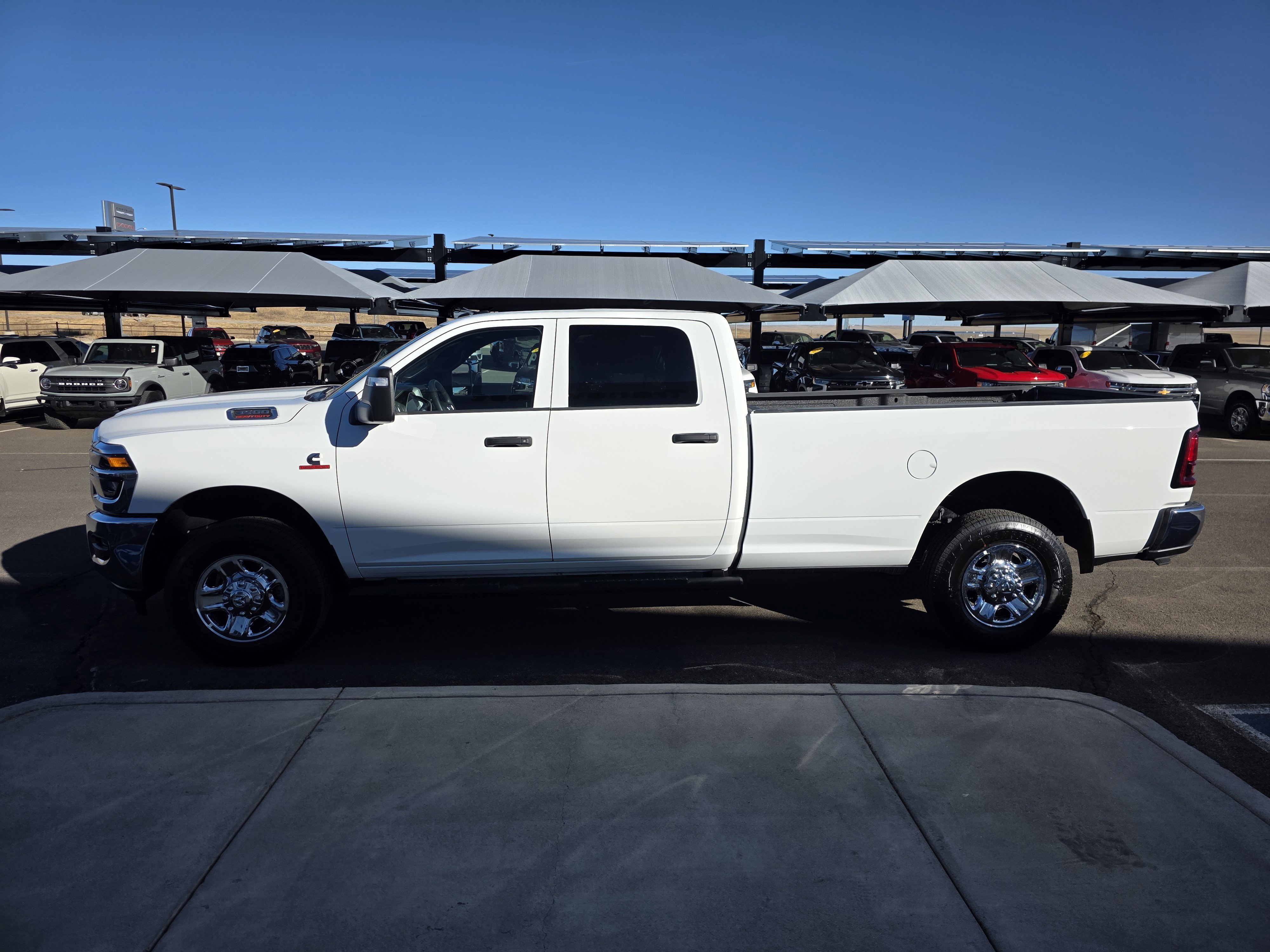 New 2026 Bright White Clear-Coat Exterior Paint RAM Tradesman image 5